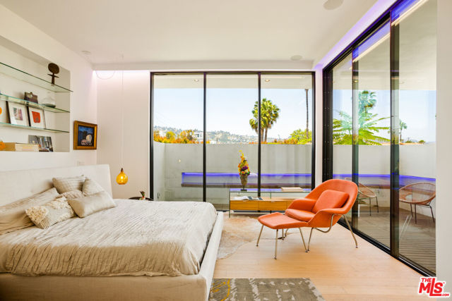 619 N Harper Avenue, Los Angeles CA: https://media.crmls.org/mediaz/ff7dc26d-6abe-4f93-ae7a-80981ba561f0.jpg