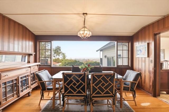 11 S Palomar Drive, Redwood City CA: https://media.crmls.org/mediaz/ff7e76cb-281e-4691-9dcd-152f866706bb.jpg