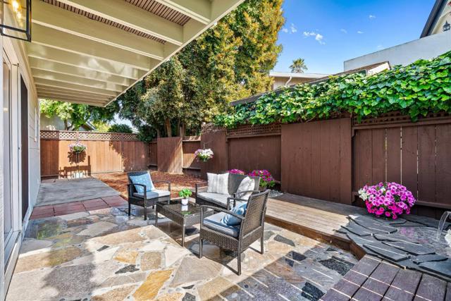 227 Center Avenue, Aptos CA: https://media.crmls.org/mediaz/ff7e8490-088a-4c84-820b-76035fe95e29.jpg
