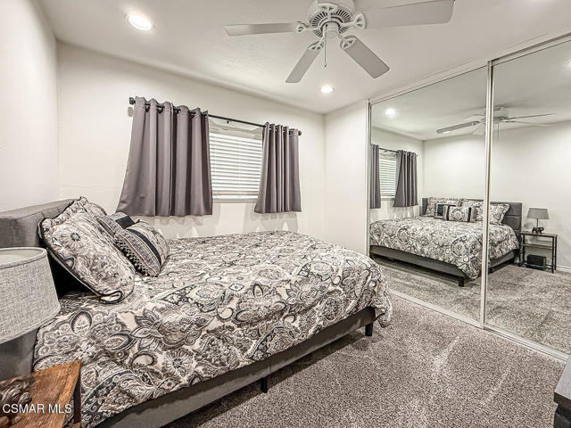 2439 N Lita Place, Simi Valley CA: https://media.crmls.org/mediaz/ff80873e-9b9b-49dc-8746-f84832cf0d8c.jpg