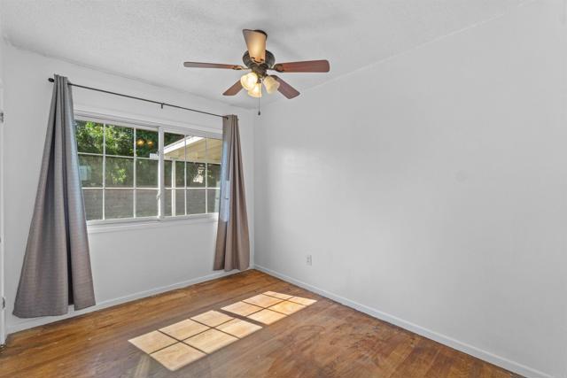 Image 16 of 28 For 686 Alvin Street