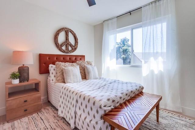 2223 Caminito Preciosa Sur, La Jolla CA: https://media.crmls.org/mediaz/ff813ab1-a161-447b-b282-a324d31157a1.jpg