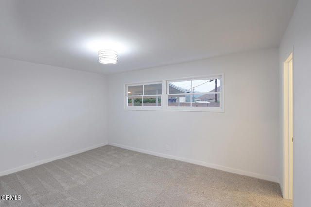Detail Gallery Image 19 of 29 For 6429 Creemore Ln, Tujunga,  CA 91042 - 3 Beds | 2/1 Baths