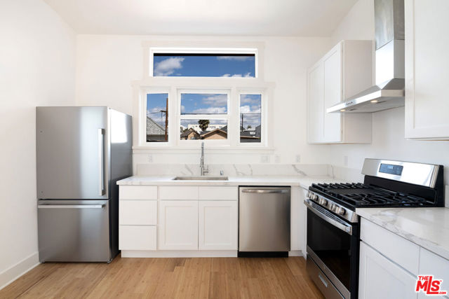 2507 E 1st Street, Los Angeles CA: https://media.crmls.org/mediaz/ff83766b-78c3-4326-b85c-69edf92becfd.jpg