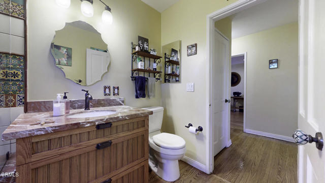 405 Mission Road, Glendale CA: https://media.crmls.org/mediaz/ff8560fd-1c2d-4a3c-a54b-98cc1b495159.jpg
