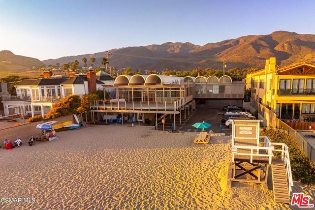30612 Sicomoro Drive, Malibu CA: https://media.crmls.org/mediaz/ff86595b-ddc3-40ae-bc74-2073fd3c335c.jpg