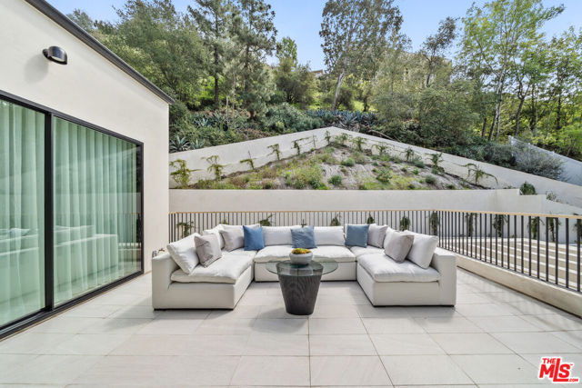 Image 37 of 60 For 10950 Verano Road
