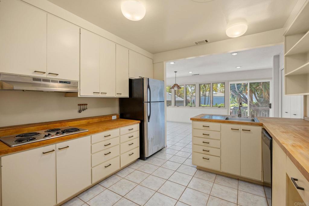 646 Wrelton Drive - photo 15