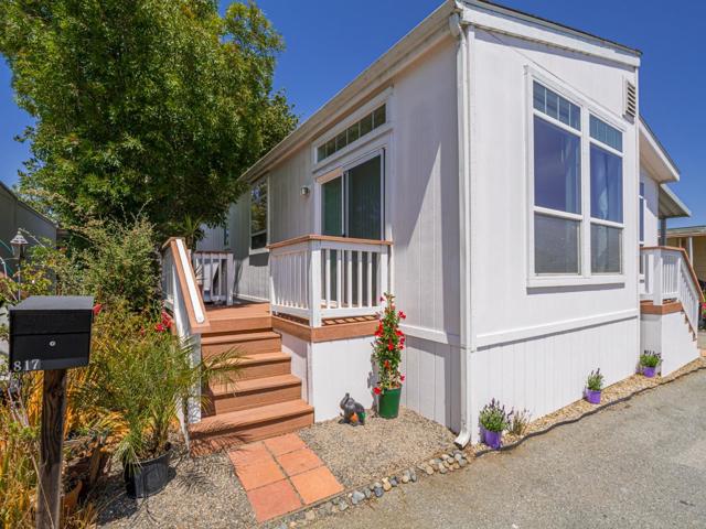 49 Blanca Lane, Watsonville CA: https://media.crmls.org/mediaz/ff884f7d-b527-44fa-9ee9-cb44eeed88ad.jpg