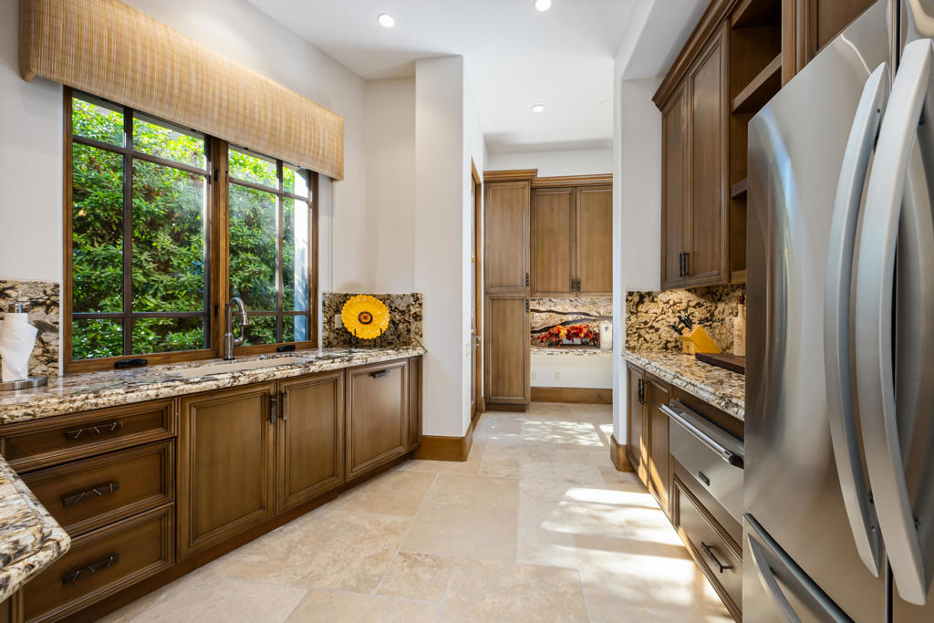 MLS #219138659DA image #18