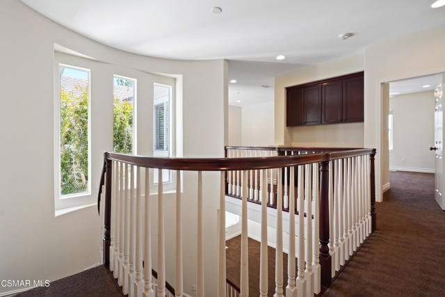 6077 Mandeville Place, Oak Park CA: https://media.crmls.org/mediaz/ff899216-ae76-46cd-8fb9-eef6fe3b65fa.jpg