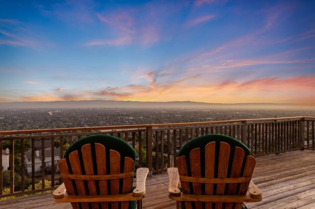 14990 Garcal Drive, San Jose CA: https://media.crmls.org/mediaz/ff89a4f6-402f-4c42-9b97-5707ba1a1bb0.jpg