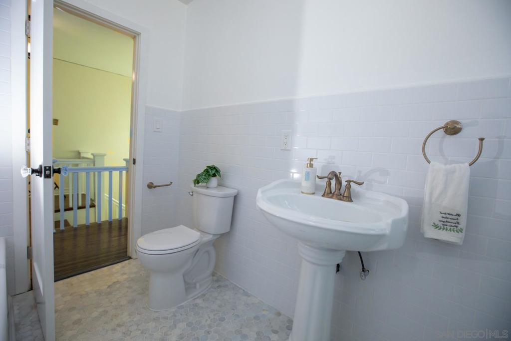 MLS #250024850SD img 28