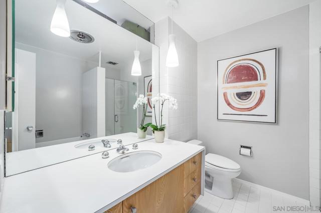 3200 6th Avenue, San Diego CA: https://media.crmls.org/mediaz/ff8b2f5b-6ef3-47bb-9a6f-3a4481814f13.jpg