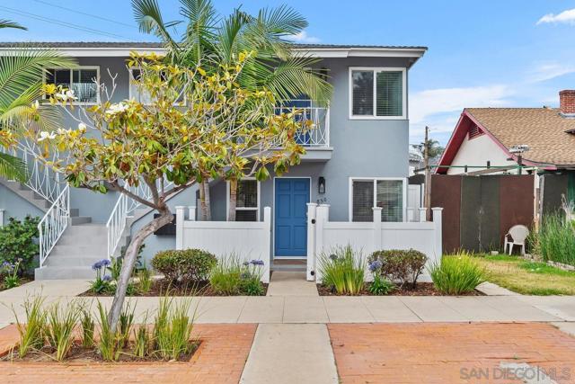 850 856 Olive Avenue, Coronado CA: https://media.crmls.org/mediaz/ff8bb06c-ed6e-4c34-848a-ee5226df2b10.jpg