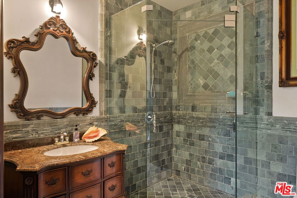MLS #26871893 image #22