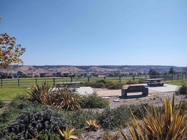 Image 17 of 19 For 858 Camino Cantera