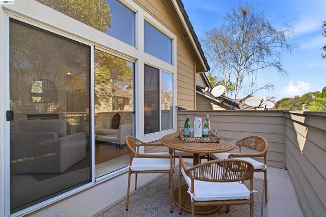 Image 18 of 28 For 5245 Tacoma Cmn