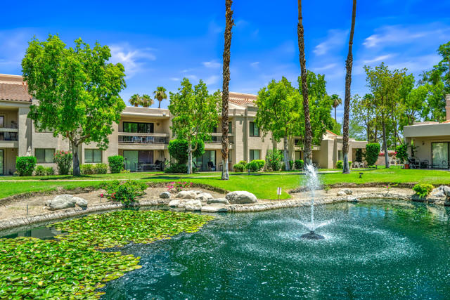 Image 17 of 61 For 35200 Cathedral Canyon Drive S152