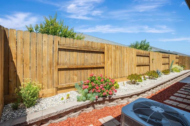 2143 Lavender Place, Rio Vista CA: https://media.crmls.org/mediaz/ff8f01ad-73ab-4a79-94c9-cea794cf20c7.jpg