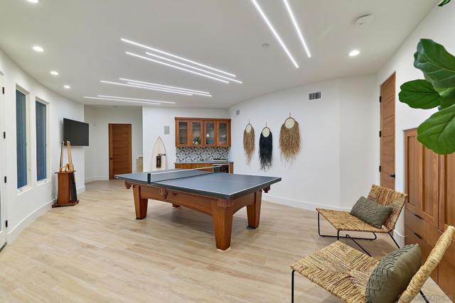 1749 Noma Lane, Encinitas CA: https://media.crmls.org/mediaz/ff8fac8c-add5-4e21-b177-af8345a1af38.jpg