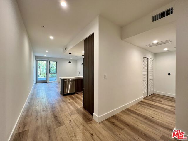 5801 Camerford Avenue, Los Angeles CA: https://media.crmls.org/mediaz/ff919a08-9a11-4025-8b76-1e2d89ed00a4.jpg