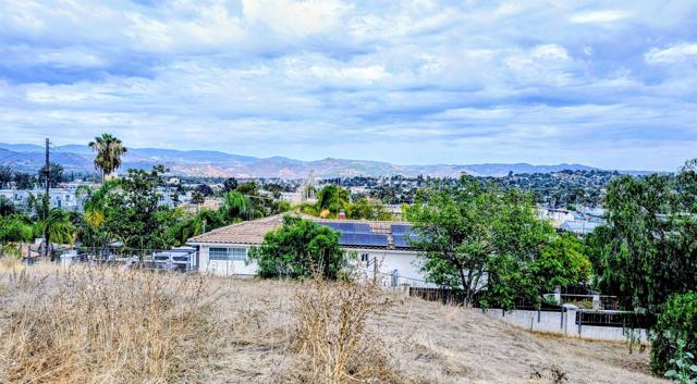 925 Grand Ct, Escondido, CA 92025 photo 30