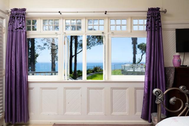 620 El Salto Drive, Capitola CA: https://media.crmls.org/mediaz/ff934474-6128-4ae4-8993-26b9ca3f312f.jpg