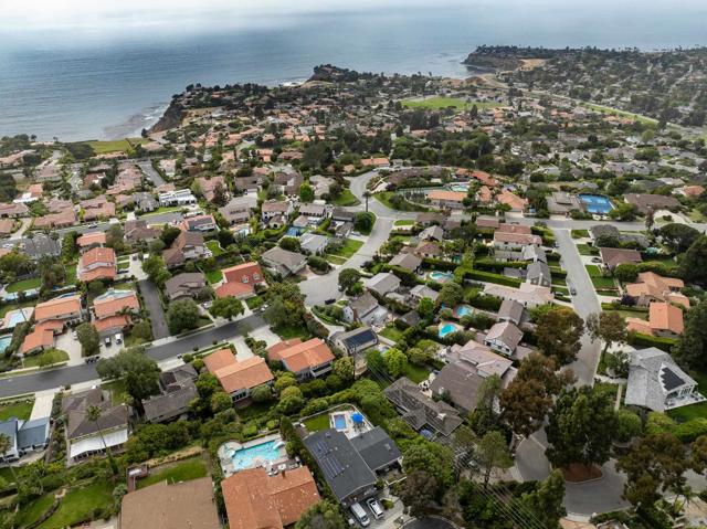 3024 Via Rivera, Palos Verdes Estates, California 90274, 3 Bedrooms Bedrooms, ,2 BathroomsBathrooms,Residential,For Sale,Via Rivera,PTP2403583