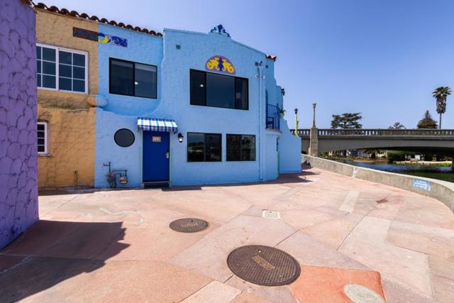1500 Wharf Road, Capitola CA: https://media.crmls.org/mediaz/ff955765-7f22-4bb6-8e10-f154e3080d91.jpg