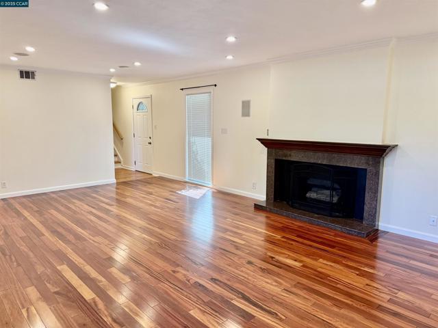 1564 Candelero Drive, Walnut Creek CA: https://media.crmls.org/mediaz/ff9567c2-50e5-4304-94e3-3cc1f87f3064.jpg