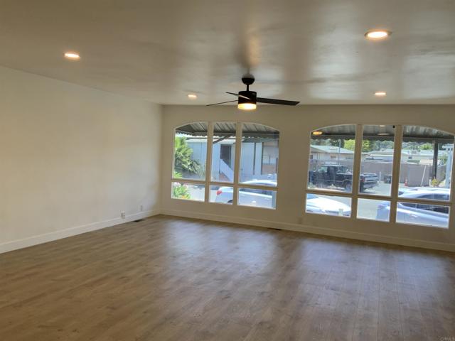 Detail Gallery Image 6 of 29 For 410 S First St #131,  El Cajon,  CA 92019 - 2 Beds | 2 Baths