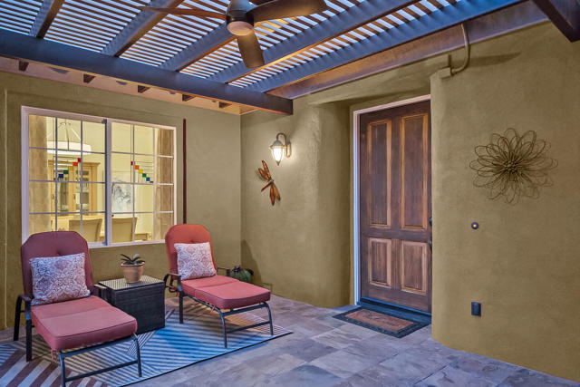 69822 Camino Pacifico, Rancho Mirage CA: https://media.crmls.org/mediaz/ff958455-e476-47ec-8261-b6ada95e3ccc.jpg