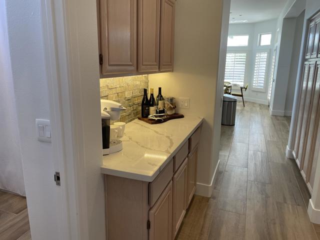 38286 Brandywine Avenue, Palm Desert CA: https://media.crmls.org/mediaz/ff95a669-8bdb-4228-b35b-bf2b25d7da04.jpg