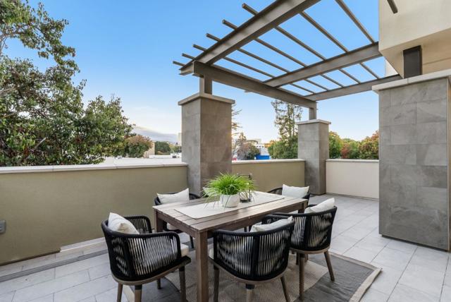 229 Hope Street, Mountain View CA: https://media.crmls.org/mediaz/ff95b35e-61a1-4419-9374-26a0f8b2cac2.jpg