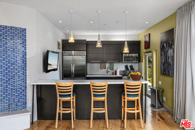 801 Westbourne Drive, West Hollywood CA: https://media.crmls.org/mediaz/ff966a36-a869-4211-8784-a143a50bd249.jpg