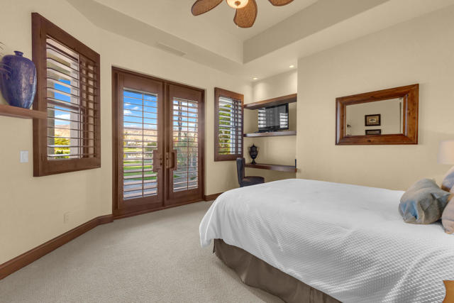 Image 13 of 94 For 83054 Bay Drive