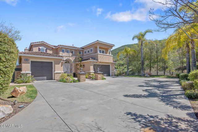 3034 Heavenly Ridge Street, Thousand Oaks CA: https://media.crmls.org/mediaz/ff978660-fb08-4483-8bc0-62186c48f076.jpg