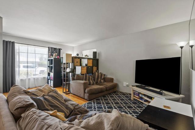 3160 Waverley Street, Palo Alto CA: https://media.crmls.org/mediaz/ff985593-7eba-4a4d-9dc6-e180162c3425.jpg