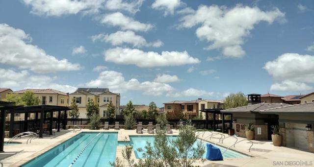 2769 Overlook Point Dr, Escondido CA: https://media.crmls.org/mediaz/ff99630d-ba3f-49ec-85dd-8b200401c49b.jpg