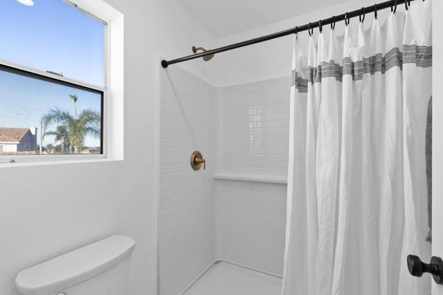 Detail Gallery Image 17 of 27 For 8727 Westmore Rd #24,  San Diego,  CA 92126 - 3 Beds | 2/1 Baths