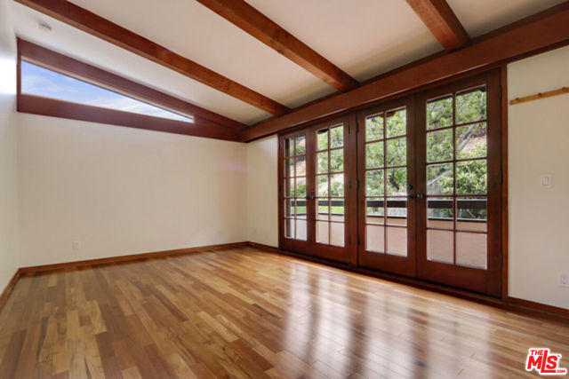 5942 Paseo Canyon Drive, Malibu CA: https://media.crmls.org/mediaz/ff9b6897-3bad-4807-a938-a95e3af524ee.jpg