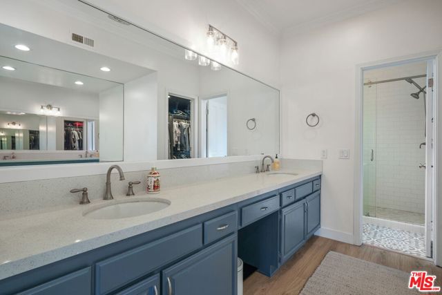 10336 Almayo Avenue, Los Angeles CA: https://media.crmls.org/mediaz/ff9beed3-cb1a-4733-bfc3-a1c1706efa87.jpg