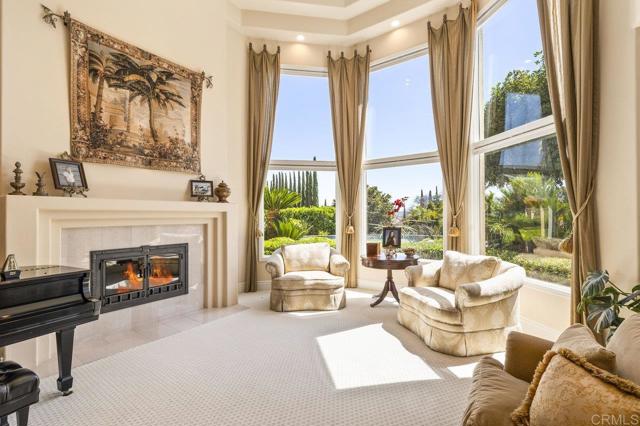 14963 Huntington Gate Drive, Poway CA: https://media.crmls.org/mediaz/ff9d8c0b-29a3-4232-96df-063a3626553d.jpg