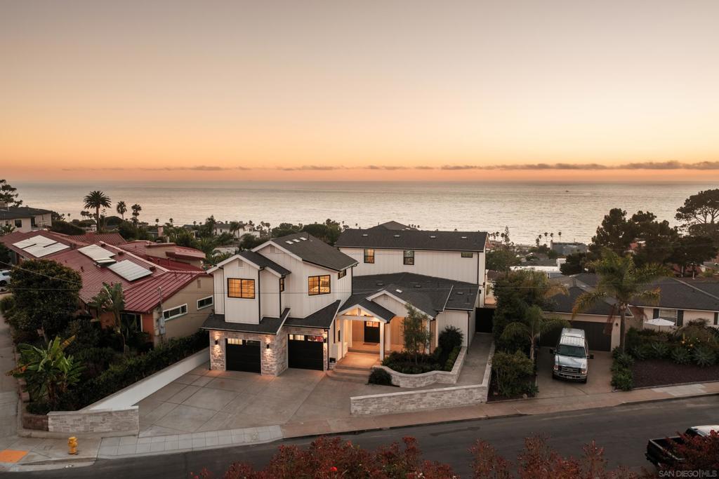 1185 Barcelona Dr - photo 2