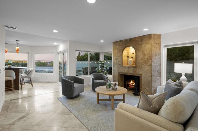 213 Via Palacio, Encinitas CA: https://media.crmls.org/mediaz/ff9f85fe-cbae-4539-98fb-aee1852c957d.jpg