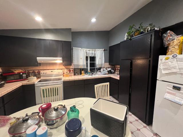 Image 9 of 16 For 1822 Tustin Drive