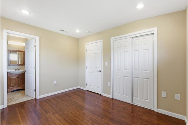 3776 La Donna Avenue, Palo Alto CA: https://media.crmls.org/mediaz/ffa181cb-6ec8-416a-bc2c-658dd03c6b10.jpg