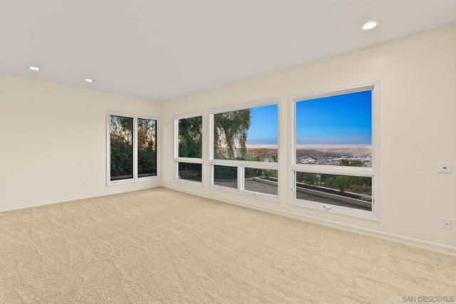 10595 Russell Road, La Mesa CA: https://media.crmls.org/mediaz/ffa18e4e-b15a-4456-a029-a7745fd46c4d.jpg