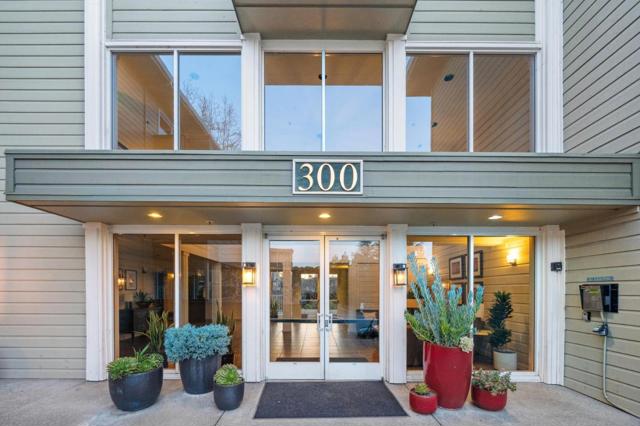 300 Murchison Drive, Millbrae CA: https://media.crmls.org/mediaz/ffa23736-a7eb-48df-ad99-7197fcae34d1.jpg